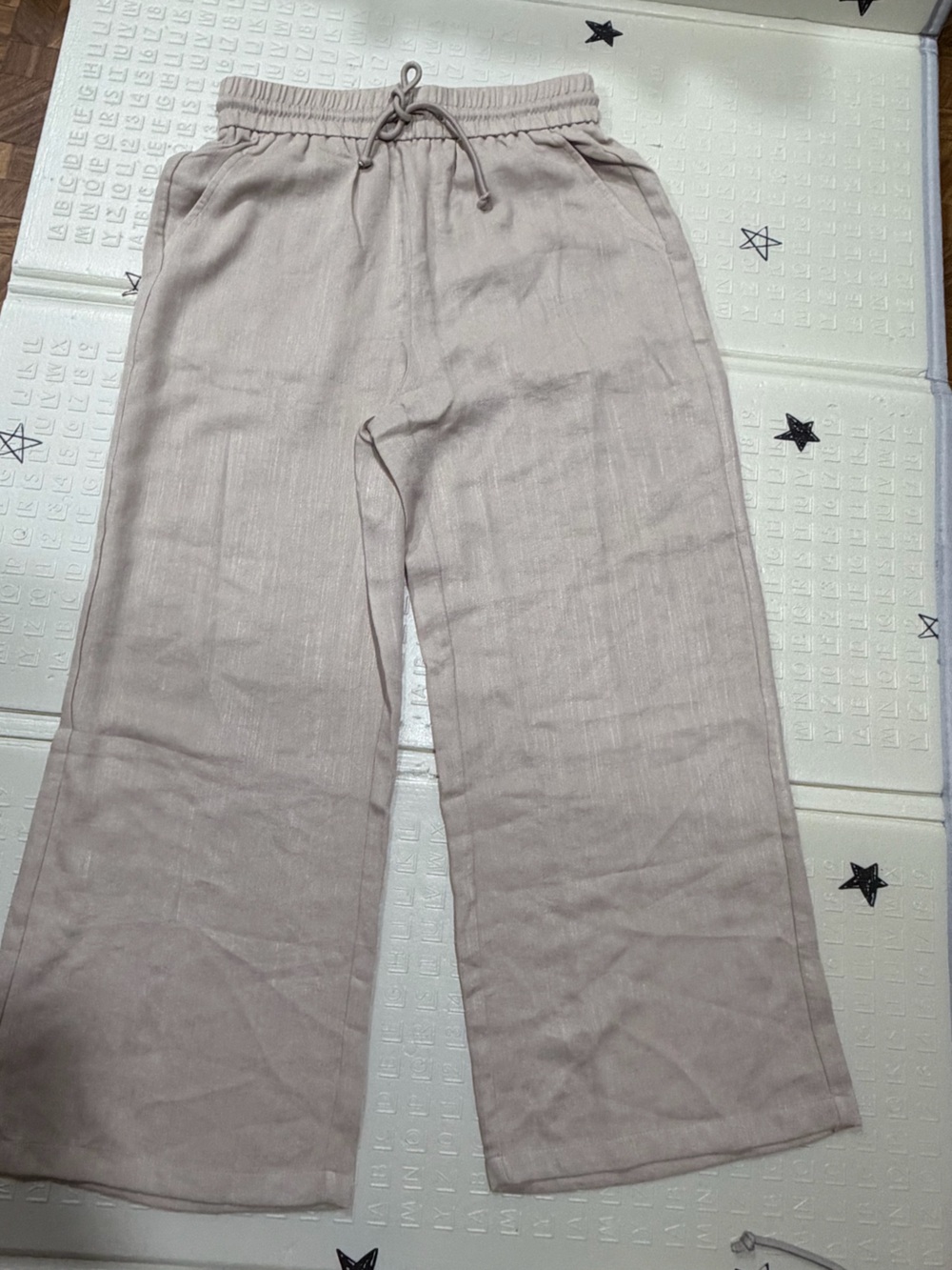 Relaxed Linen-Blend Pants — Light Taupe